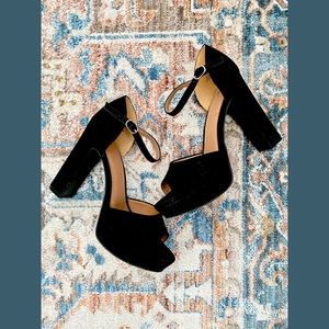 COPY - H&M Black Open- Toe Chunky Heel